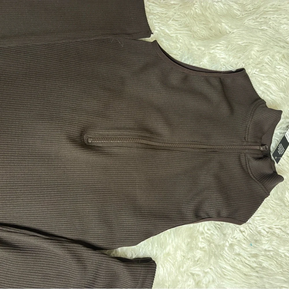 Brown Ribbed Women's Jumpsuit - Picture 8 of 9